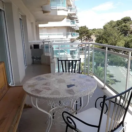 4-6 Personas En Larimar * Salou